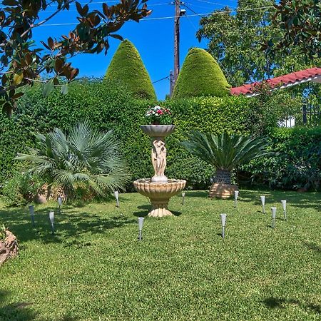 Vacation Studio Oropos Nea Palatia Bagian luar foto
