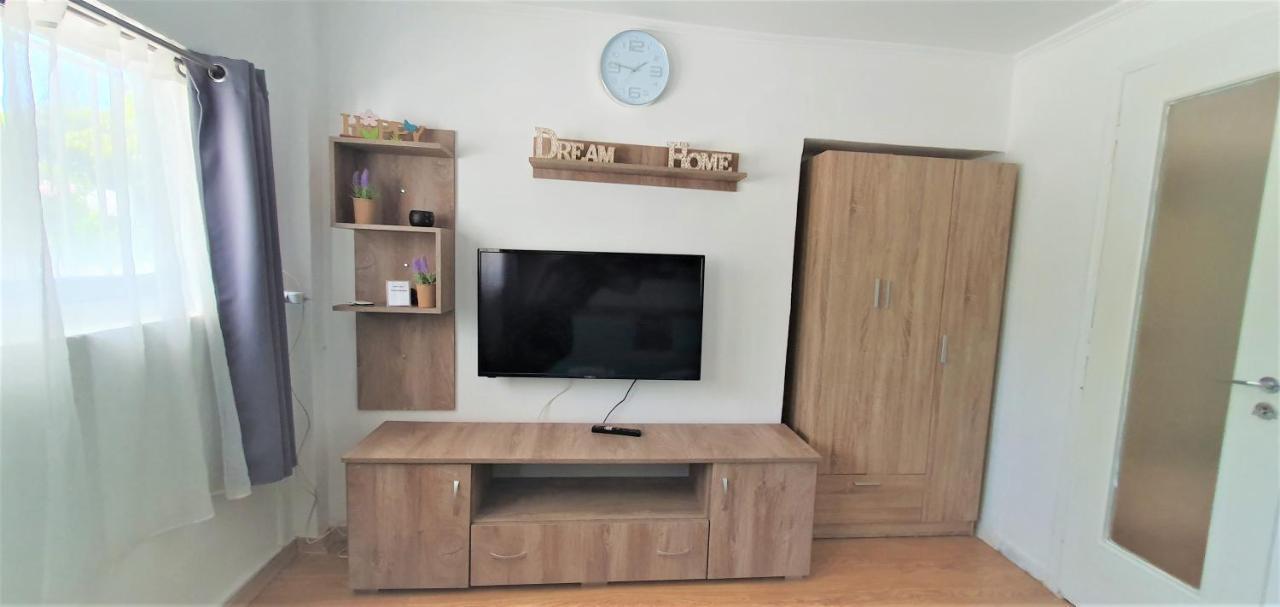 Vacation Studio Oropos Nea Palatia Bagian luar foto