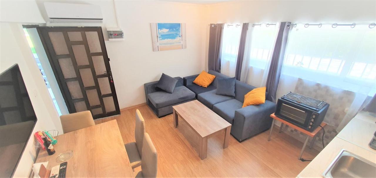 Vacation Studio Oropos Nea Palatia Bagian luar foto