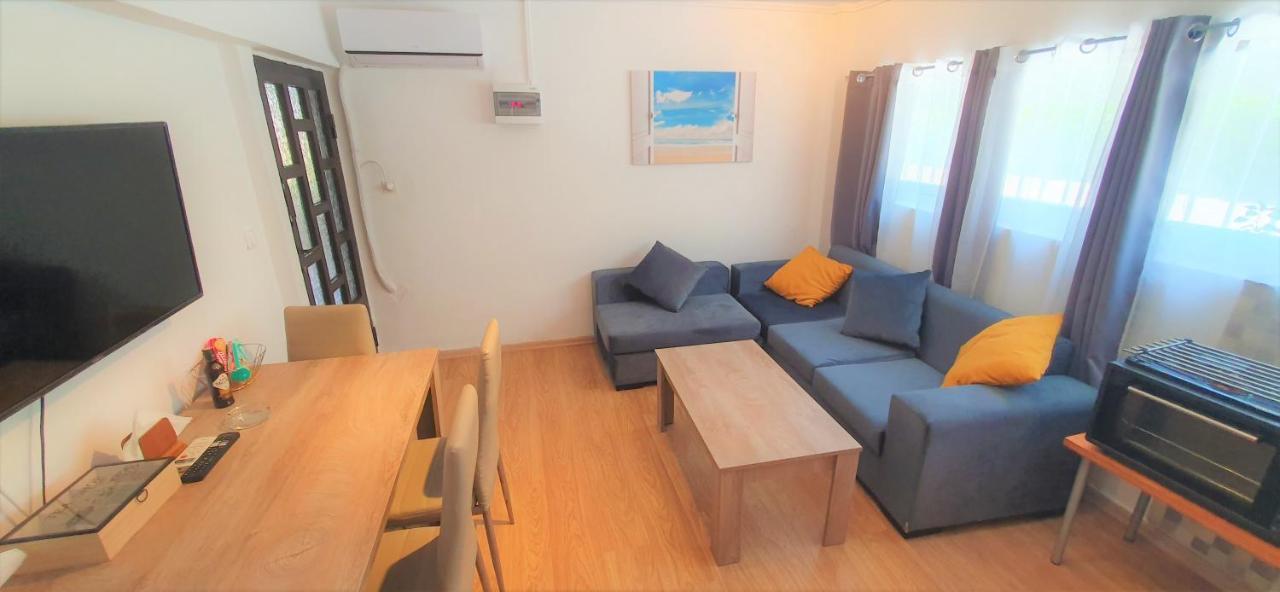 Vacation Studio Oropos Nea Palatia Bagian luar foto
