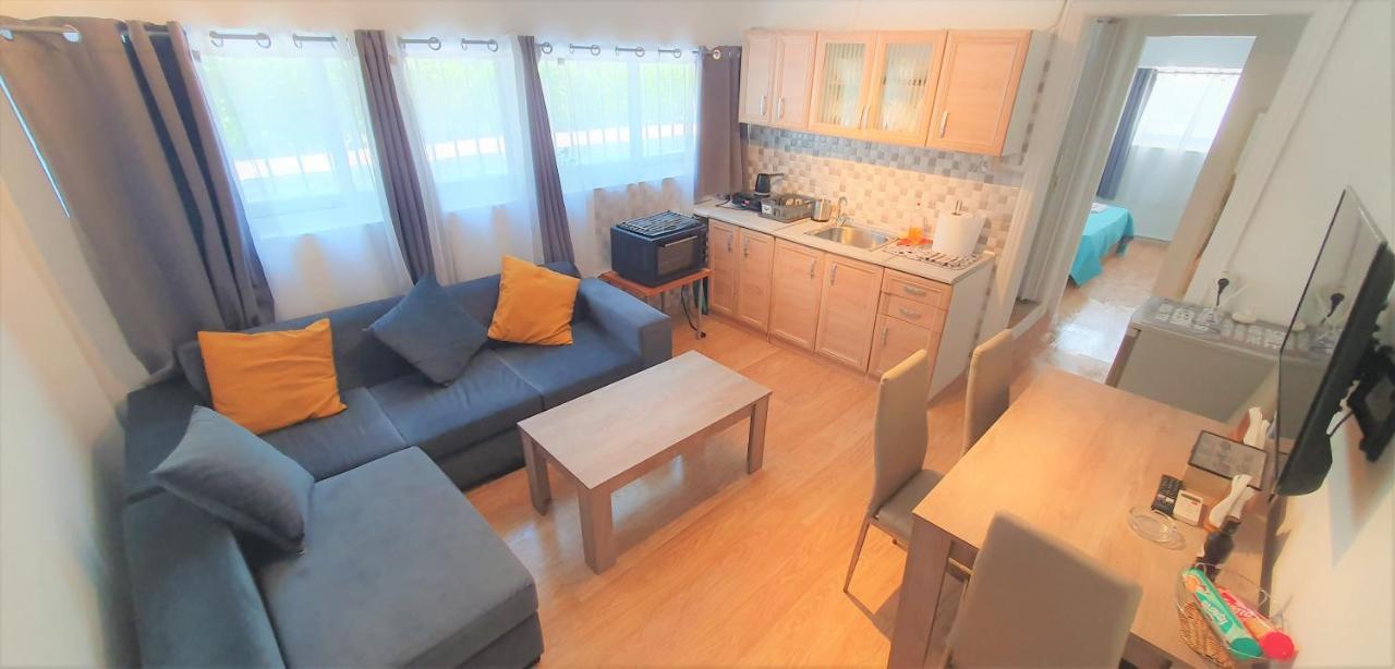 Vacation Studio Oropos Nea Palatia Bagian luar foto