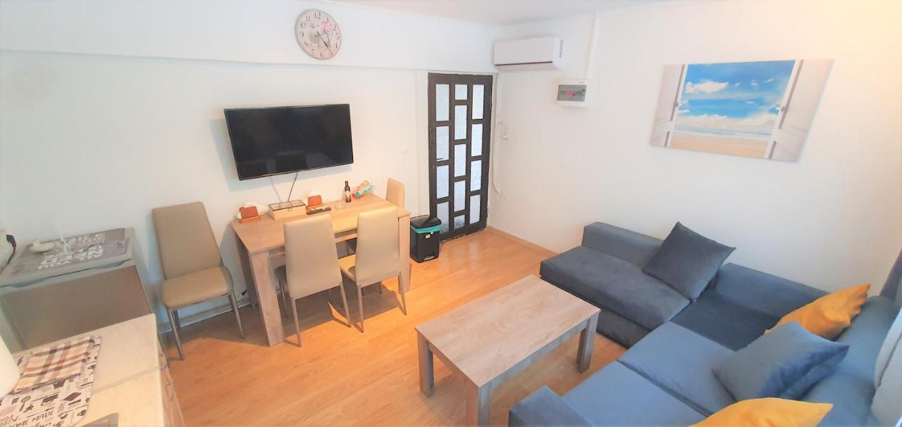 Vacation Studio Oropos Nea Palatia Bagian luar foto
